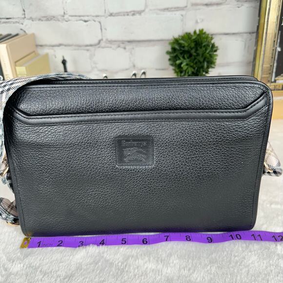 Burberrys Vintage leather crossbody Clutch or shoulder bag or crossbody - Picture 14 of 15